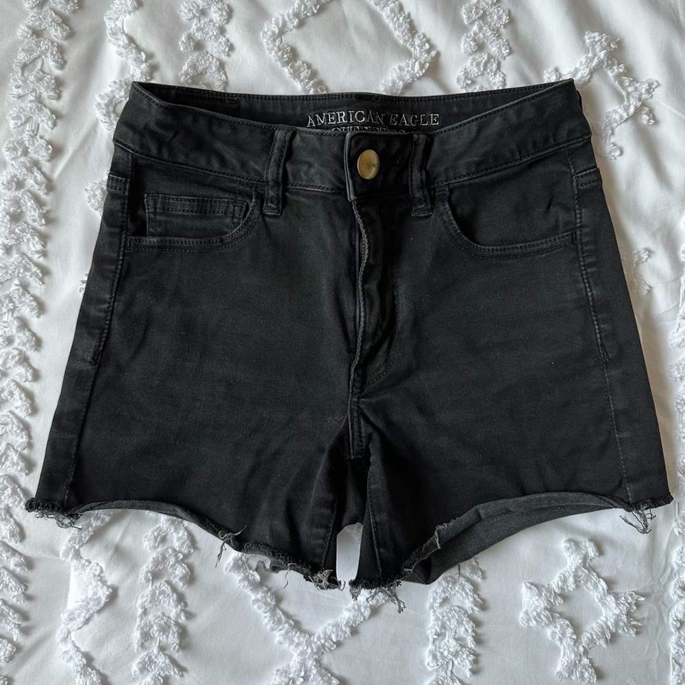American Eagle Black Jean Shorts Size 4